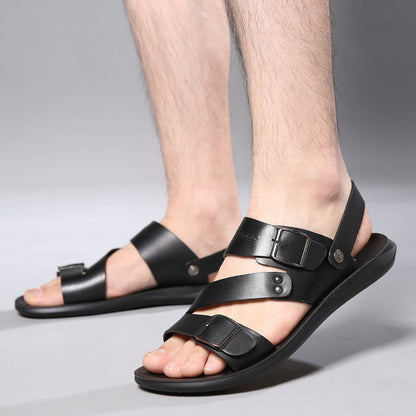 Nieuwe leren strandsandalen voor heren